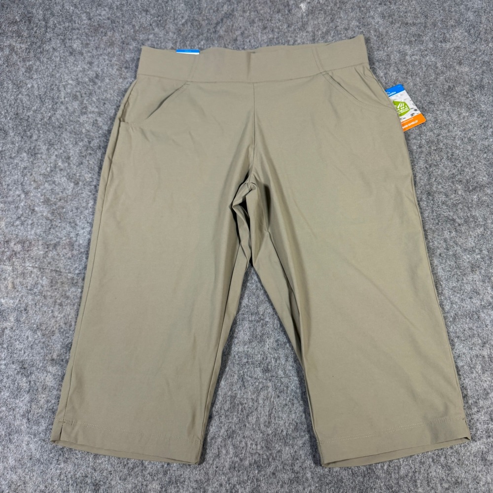 Columbia Anytime Outdoor Capri Pants Tusk Tan Khaki  Women Large NWT